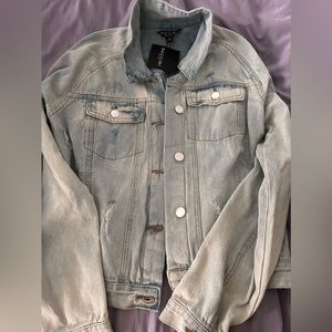 Jean jacket size large